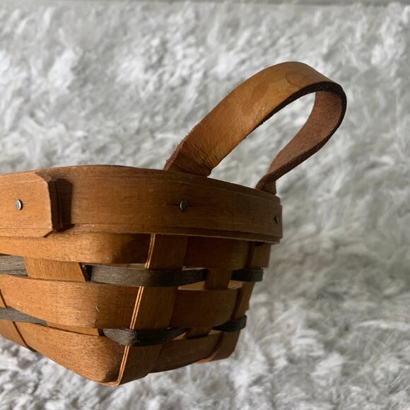 VTG Longaberger 1992 Heartland Bakery Cracker Basket Leather Handles NO Liner - Picture 8 of 8